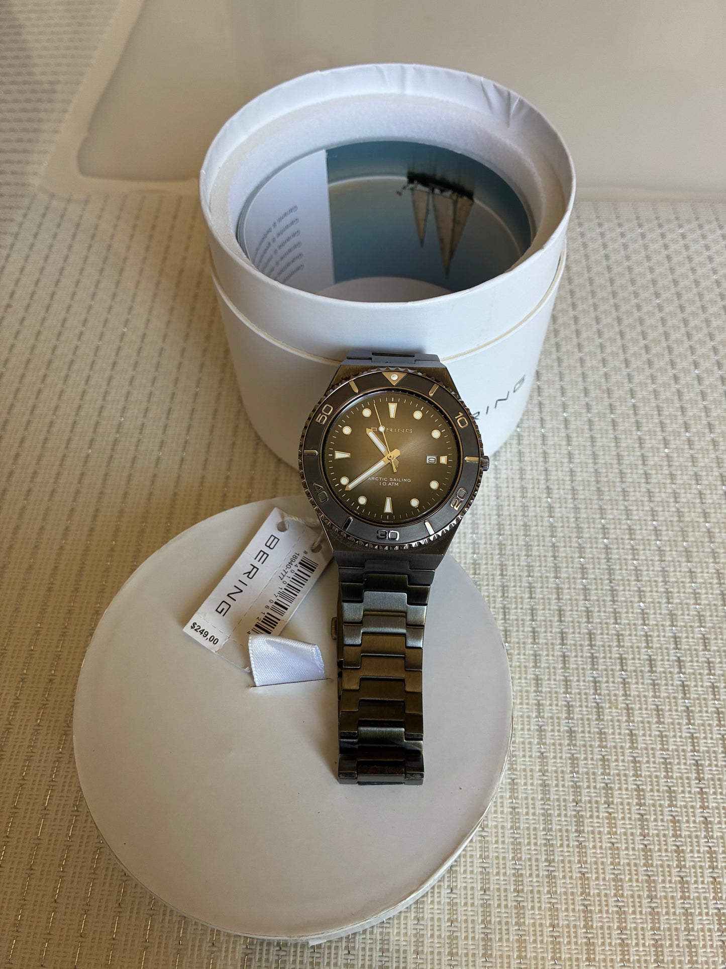 Bering Arctic Sailing Polished/Brushed Grey Men's Watch (Model: 18940-777)