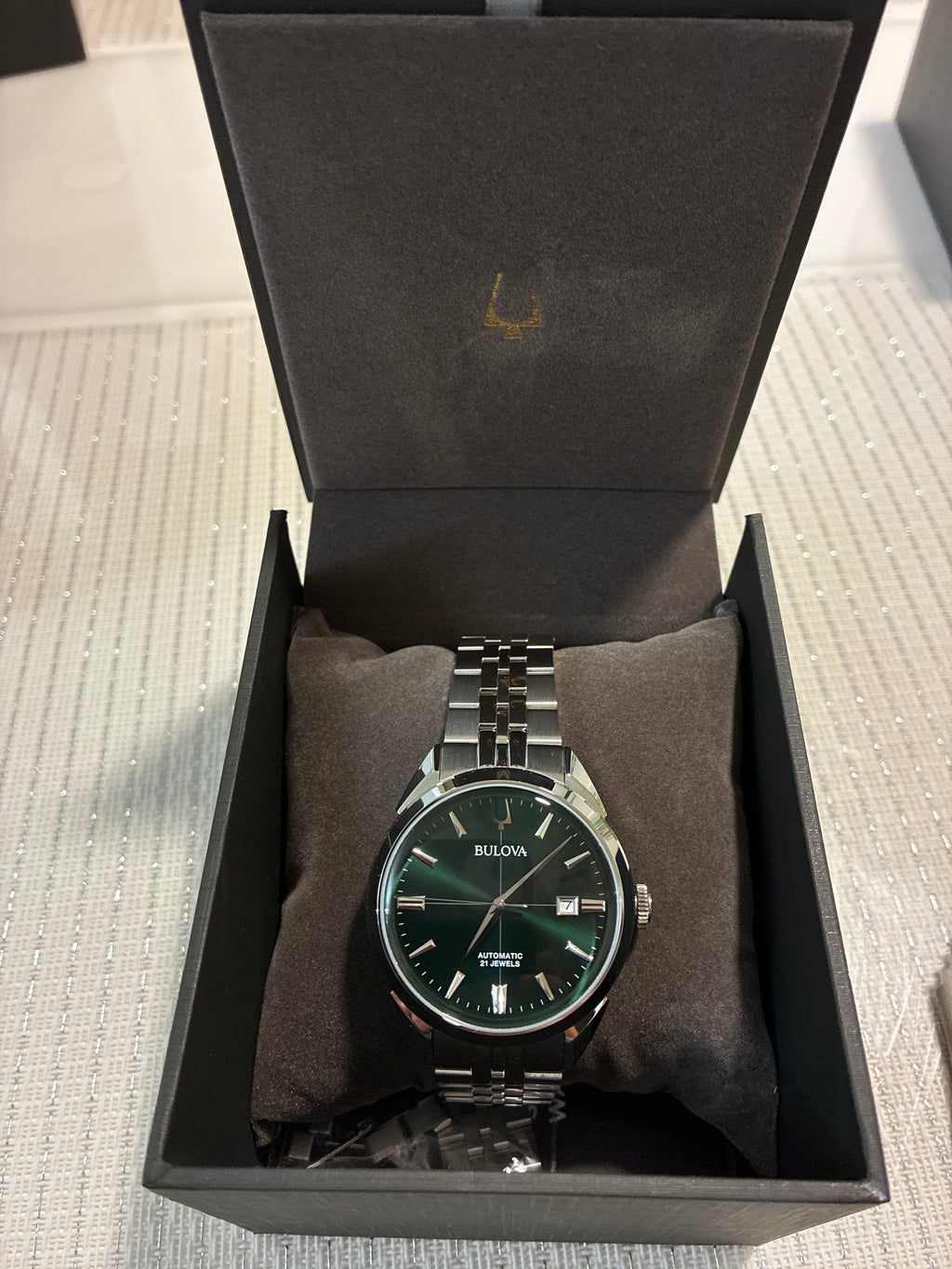 Bulova Classic Sutton Automatic (Model 96B424)