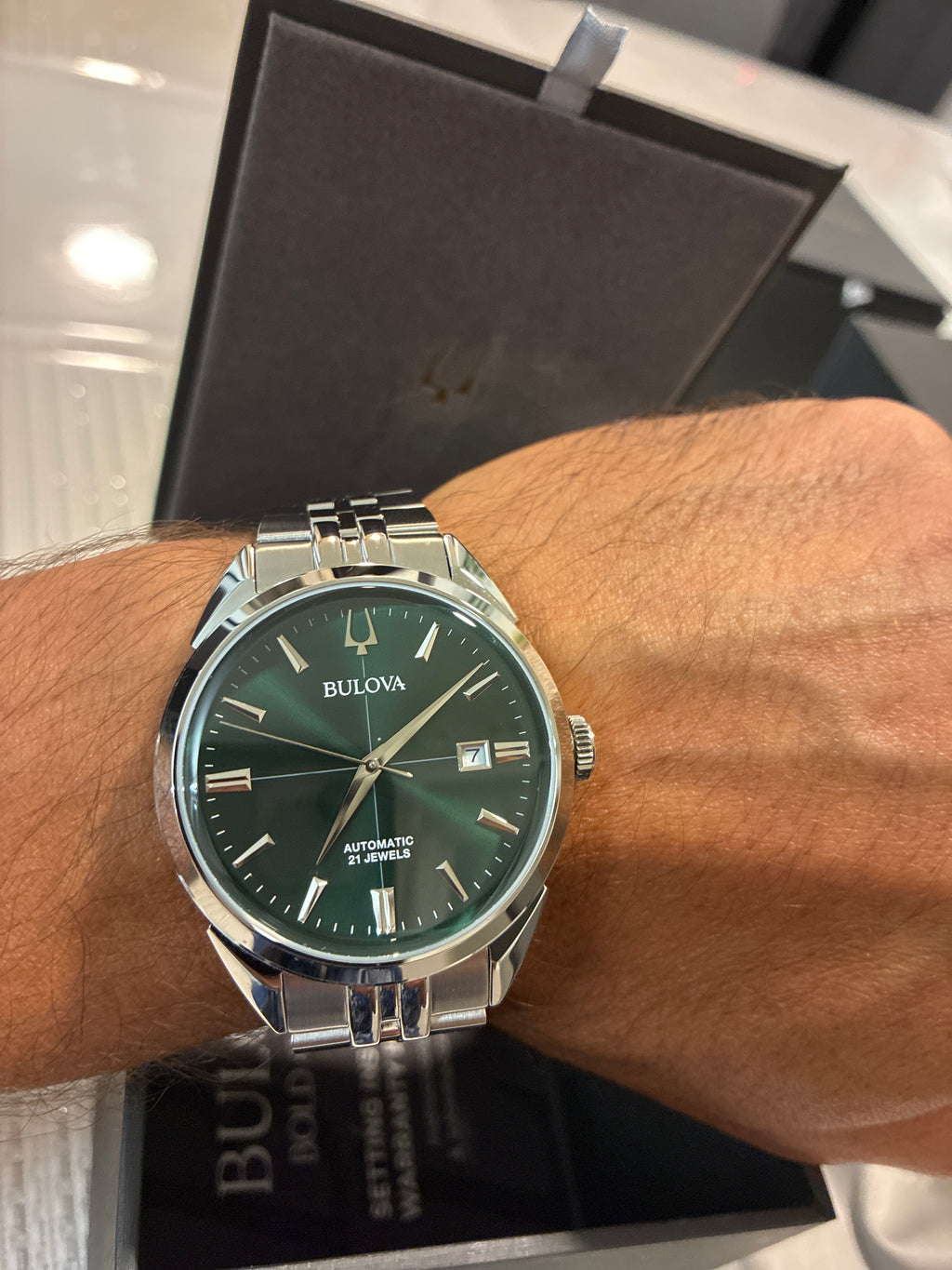 Bulova Classic Sutton Automatic (Model 96B424)